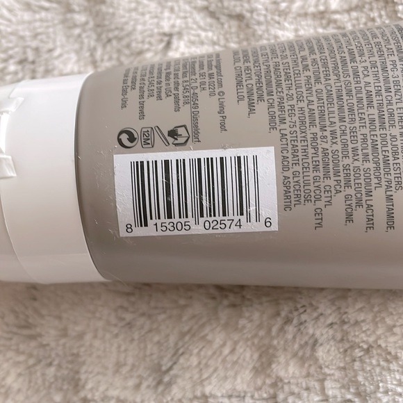 Living Proof No Frizz Intense Moisture Mask - Picture 14 of 14